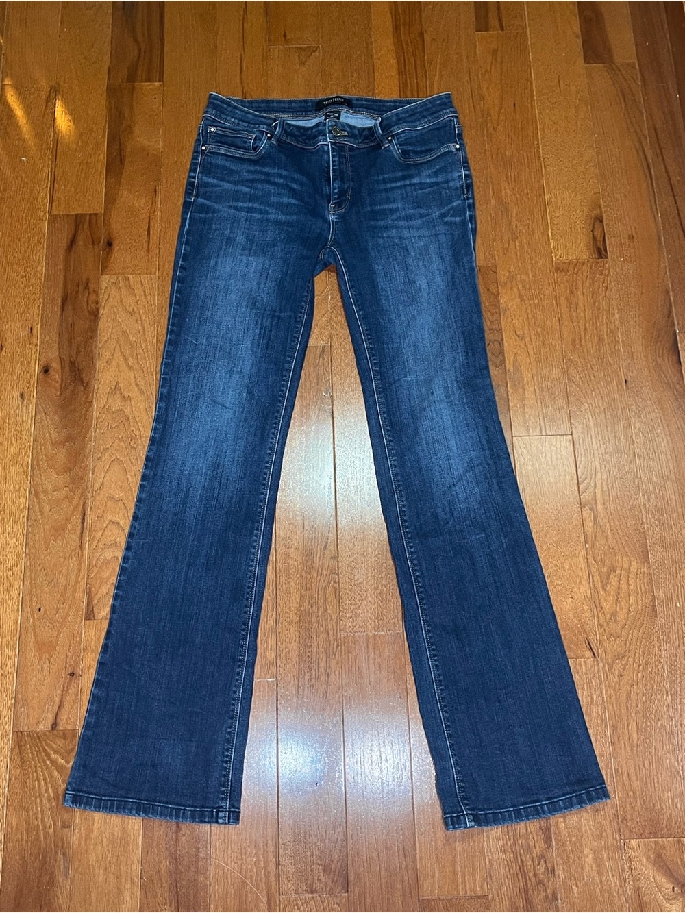 White House Black Market Y2K Rhinestone Bootcut Jeans Dark Wash Size 6 R